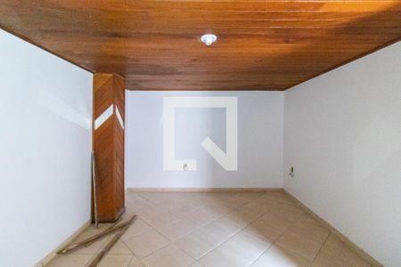 Casa à venda com 219m², 5 quartos e 2 vagas Casa à venda com 219m², 5 quartos e 2 vagasQuarto 5
