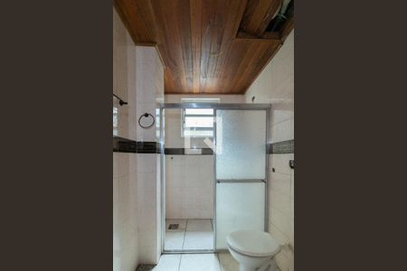 Casa à venda com 219m², 5 quartos e 2 vagas Casa à venda com 219m², 5 quartos e 2 vagasBanheiro 3