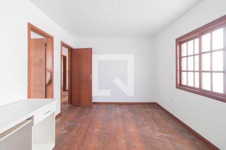 Casa à venda com 219m², 5 quartos e 2 vagas Casa à venda com 219m², 5 quartos e 2 vagasQuarto 2