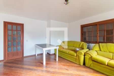 Casa à venda com 219m², 5 quartos e 2 vagas Casa à venda com 219m², 5 quartos e 2 vagasSala 1