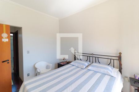 Casa de condomínio à venda com 298m², 6 quartos e sem vaga Casa de condomínio à venda com 298m², 6 quartos e sem vagaSuíte