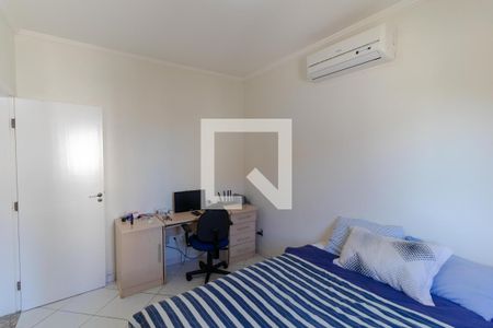 Casa de condomínio à venda com 298m², 6 quartos e sem vaga Casa de condomínio à venda com 298m², 6 quartos e sem vagaQuarto 02 da Casa 02