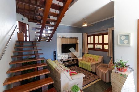 Sala de TV de casa de condomínio à venda com 6 quartos, 298m² em Loteamento Caminhos de San Conrado, Campinas