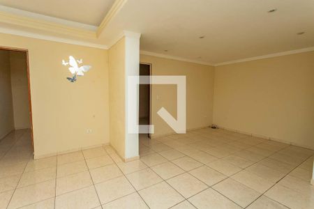 Sala 1 de casa à venda com 4 quartos, 200m² em Vila Nogueira, Diadema