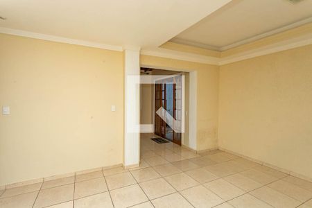 Sala 1 de casa à venda com 4 quartos, 200m² em Vila Nogueira, Diadema
