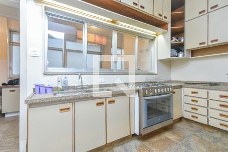 Apartamento para alugar com 388m², 3 quartos e 2 vagasCozinha