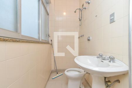 Apartamento para alugar com 388m², 3 quartos e 2 vagasBanheiro de serviço