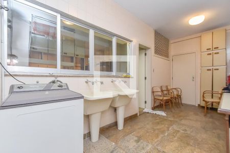 Apartamento para alugar com 388m², 3 quartos e 2 vagasÁrea de Serviço