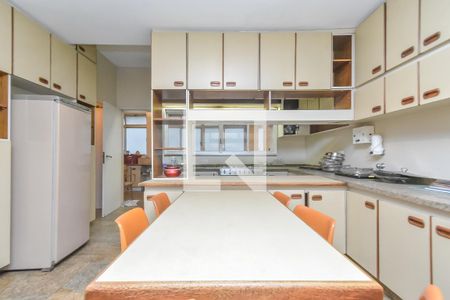 Apartamento para alugar com 388m², 3 quartos e 2 vagasCozinha