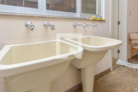 Apartamento para alugar com 388m², 3 quartos e 2 vagasÁrea de Serviço