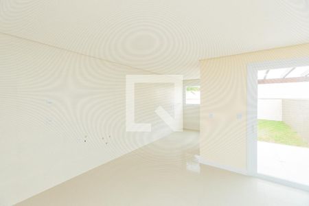 Sala de casa à venda com 3 quartos, 170m² em Guarujá, Porto Alegre