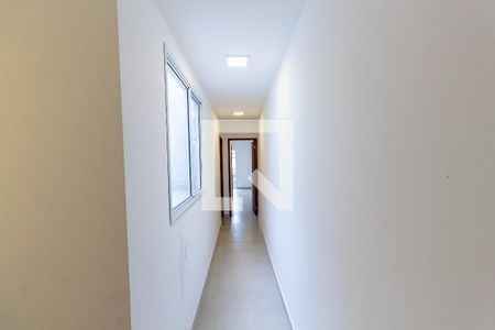 Casa à venda com 115m², 3 quartos e 2 vagasCorredor