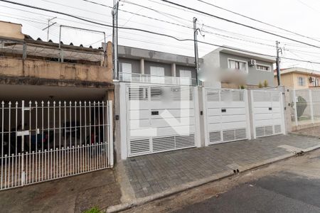Casa à venda com 115m², 3 quartos e 2 vagasFachada
