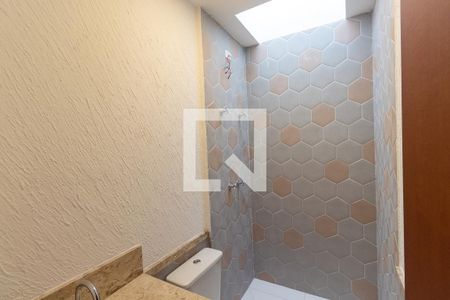 Casa à venda com 115m², 3 quartos e 2 vagasBanheiro da Suíte 2