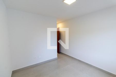 Casa à venda com 115m², 3 quartos e 2 vagasQuarto Suíte 1