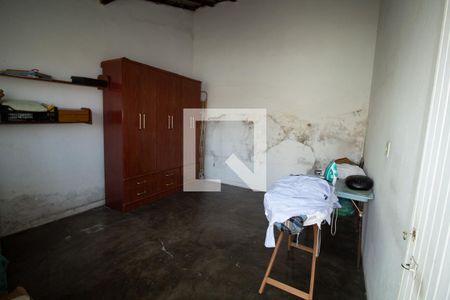 Casa à venda com 260m², 3 quartos e 3 vagasQuarto dos fundos