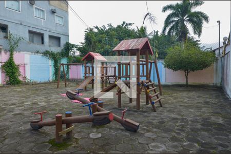 Casa de condomínio à venda com 98m², 3 quartos e 3 vagasÁrea comum - Playground