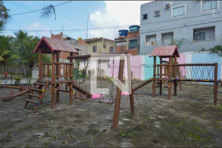 Casa de condomínio à venda com 98m², 3 quartos e 3 vagasÁrea comum - Playground
