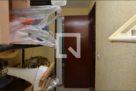 Casa de condomínio à venda com 98m², 3 quartos e 3 vagasQuarto de serviço