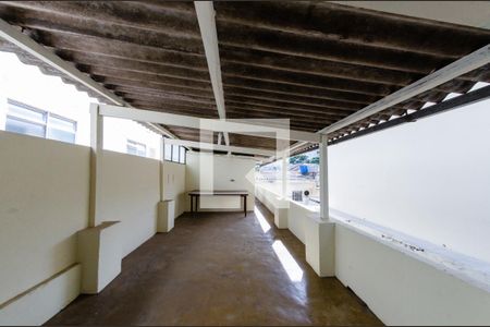 Casa à venda com 500m², 5 quartos e 6 vagasÁrea de serviço