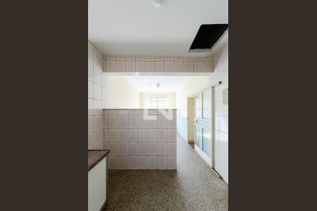 Casa à venda com 500m², 5 quartos e 6 vagasCozinha