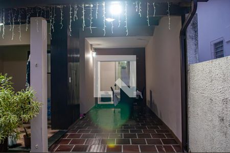 Casa à venda com 300m², 3 quartos e 2 vagas Casa à venda com 300m², 3 quartos e 2 vagasGaragem