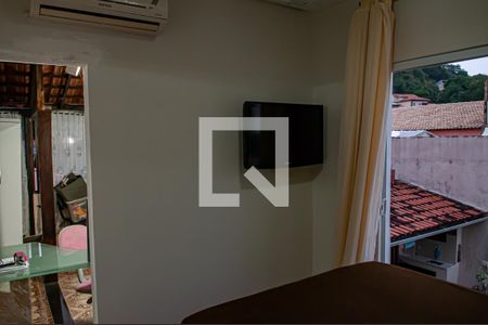 Casa à venda com 300m², 3 quartos e 2 vagas Casa à venda com 300m², 3 quartos e 2 vagasQuarto 3