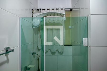 Casa à venda com 300m², 3 quartos e 2 vagas Casa à venda com 300m², 3 quartos e 2 vagasBanheiro