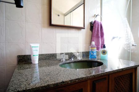 Casa à venda com 194m², 3 quartos e 5 vagasBanheiro