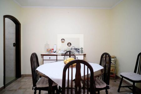 Casa à venda com 194m², 3 quartos e 5 vagasCozinha