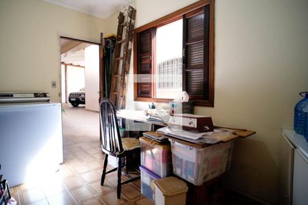 Casa à venda com 194m², 3 quartos e 5 vagasÁrea de Serviço