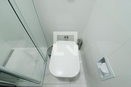 Casa à venda com 560m², 4 quartos e 2 vagas Casa à venda com 560m², 4 quartos e 2 vagasBanheiro Social