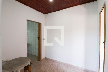 Casa à venda com 560m², 4 quartos e 2 vagas Casa à venda com 560m², 4 quartos e 2 vagasEdicula