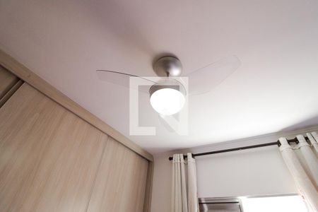 Casa à venda com 560m², 4 quartos e 2 vagas Casa à venda com 560m², 4 quartos e 2 vagasSuíte