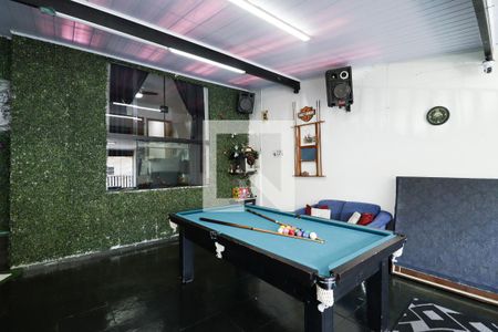Casa à venda com 560m², 4 quartos e 2 vagas Casa à venda com 560m², 4 quartos e 2 vagasÁrea Gourmet