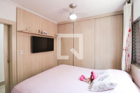 Casa à venda com 560m², 4 quartos e 2 vagas Casa à venda com 560m², 4 quartos e 2 vagasSuíte