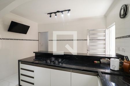 Casa à venda com 560m², 4 quartos e 2 vagas Casa à venda com 560m², 4 quartos e 2 vagasCozinha
