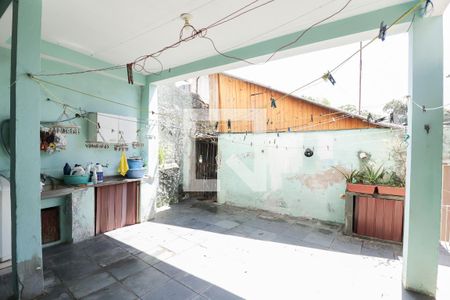Casa à venda com 560m², 4 quartos e 2 vagas Casa à venda com 560m², 4 quartos e 2 vagasÁrea de Serviço e Churrasqueira