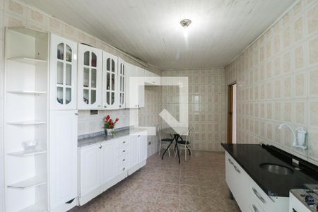 Casa à venda com 560m², 4 quartos e 2 vagas Casa à venda com 560m², 4 quartos e 2 vagasEdicula