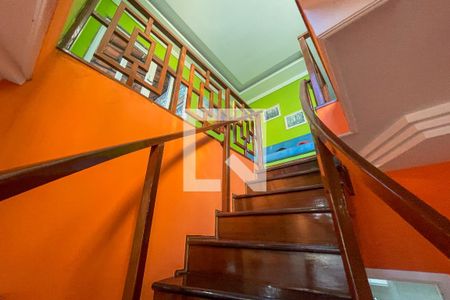 Apartamento para alugar com 150m², 3 quartos e 1 vagaEscadas