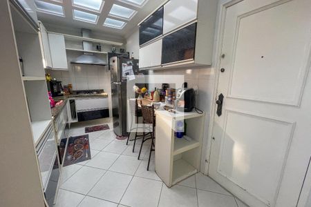 Apartamento para alugar com 150m², 3 quartos e 1 vagaCozinha