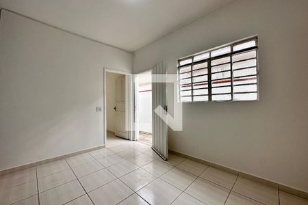 Sala de casa para alugar com 2 quartos, 56m² em Vila Ipojuca, São Paulo
