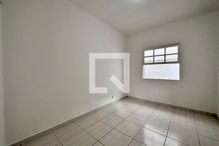 Quarto 1 de casa para alugar com 2 quartos, 56m² em Vila Ipojuca, São Paulo