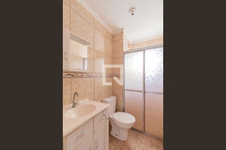Banheiro de apartamento à venda com 1 quarto, 42m² em Vila Nova, Porto Alegre