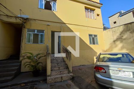 Apartamento para alugar com 100m², 2 quartos e 1 vaga Apartamento para alugar com 100m², 2 quartos e 1 vagaEntrada