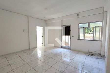 Sala de apartamento para alugar com 2 quartos, 100m² em Taquara, Rio de Janeiro