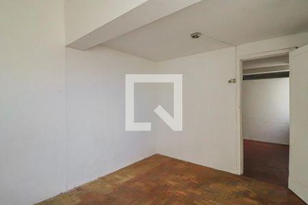 Quarto  de kitnet/studio para alugar com 1 quarto, 30m² em Cachoeirinha, Belo Horizonte