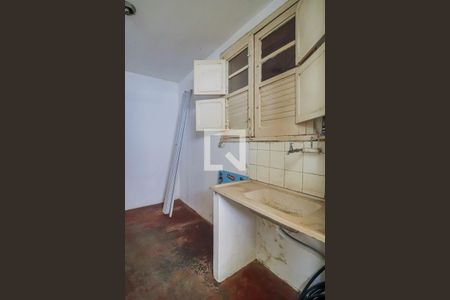Cozinha de kitnet/studio para alugar com 1 quarto, 30m² em Cachoeirinha, Belo Horizonte