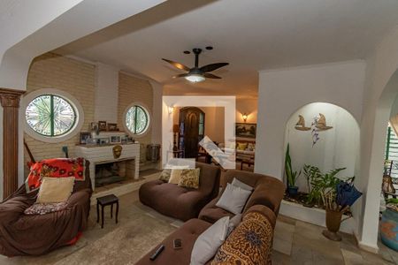 Sala de TV de casa à venda com 5 quartos, 858m² em Parque Taquaral, Campinas