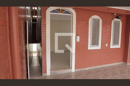 Casa à venda com 150m², 3 quartos e 2 vagasGaragem